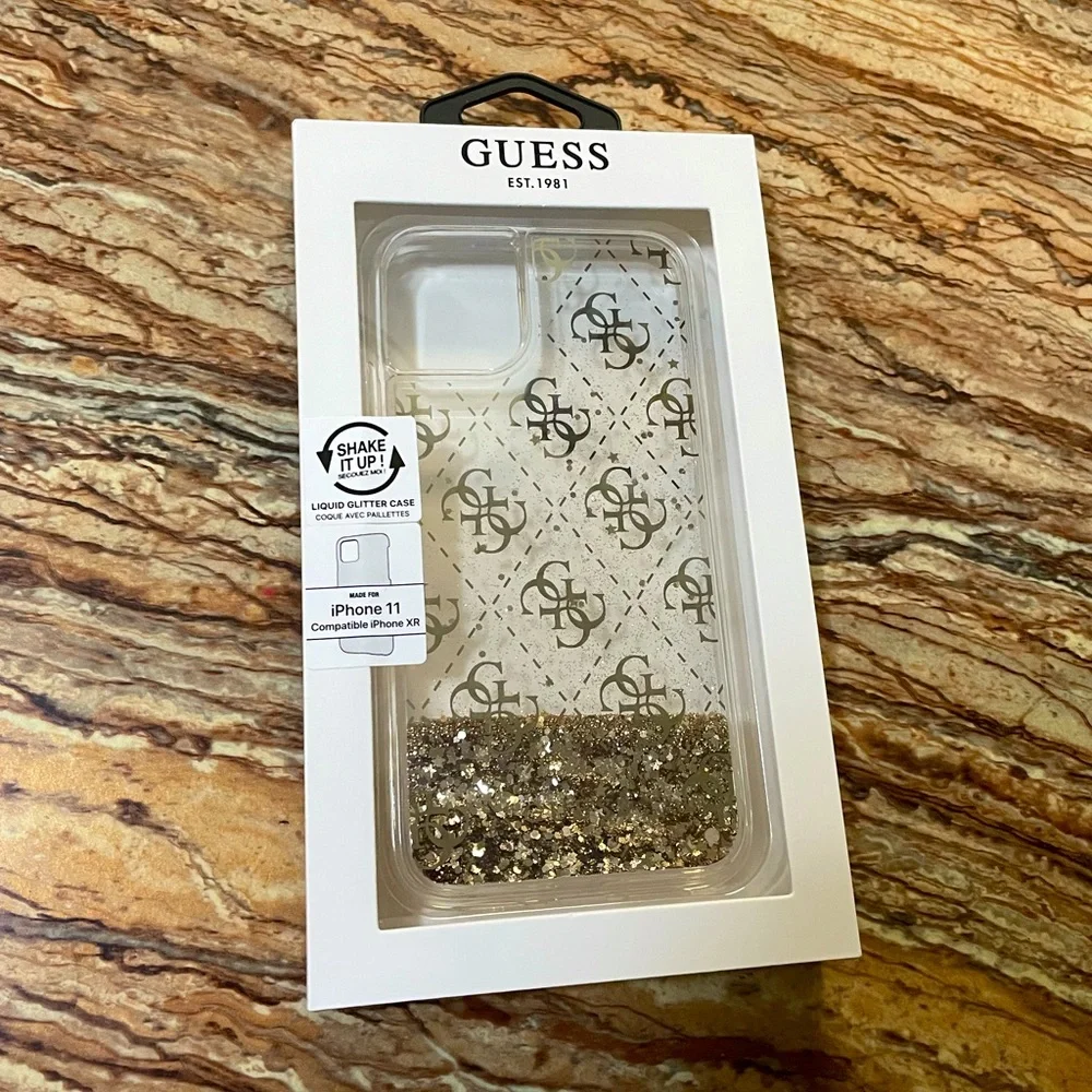 Guess iPhone 11 Liquid Glitter Case | Gold